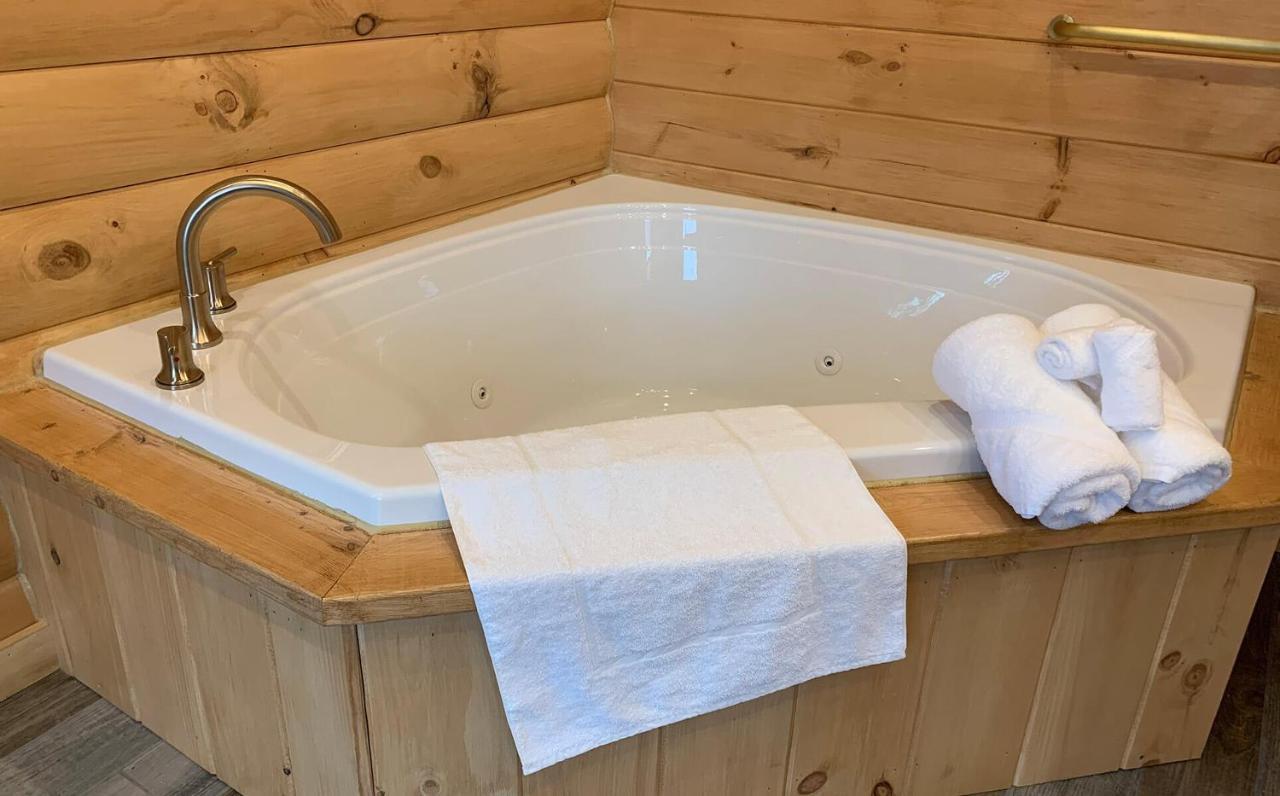 Briarwood Cabin By Amish Country Lodging برلين المظهر الخارجي الصورة
